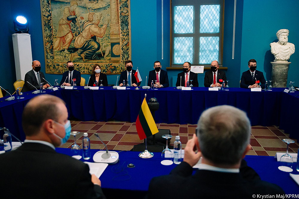 Wizyta w Wilnie stanowi potwierdzenie polsko-litewskiego partnerstwa strategicznego oraz efektywnej współpracy. Nasze kraje łączą bardzo dobre relacje, które przejawiają się w czasie rozmów i dyskusji.