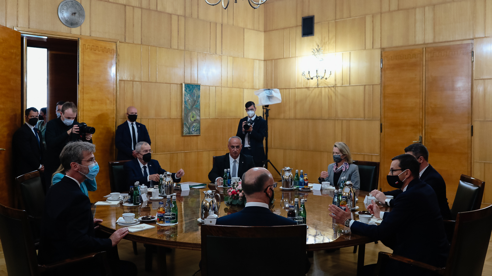 Rzecznik prasowy rządu Piotr Müller wspólnie z premierem Mateuszem Morawieckim spotkał się z prezydentem Republiki Austrii Alexandrem Van der Bellenem.