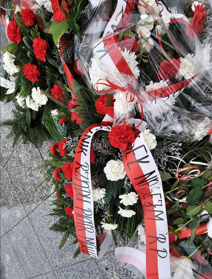 W 1️03. rocznicę odzyskania przez Polskę niepodległości odbyły się huczne obchody.