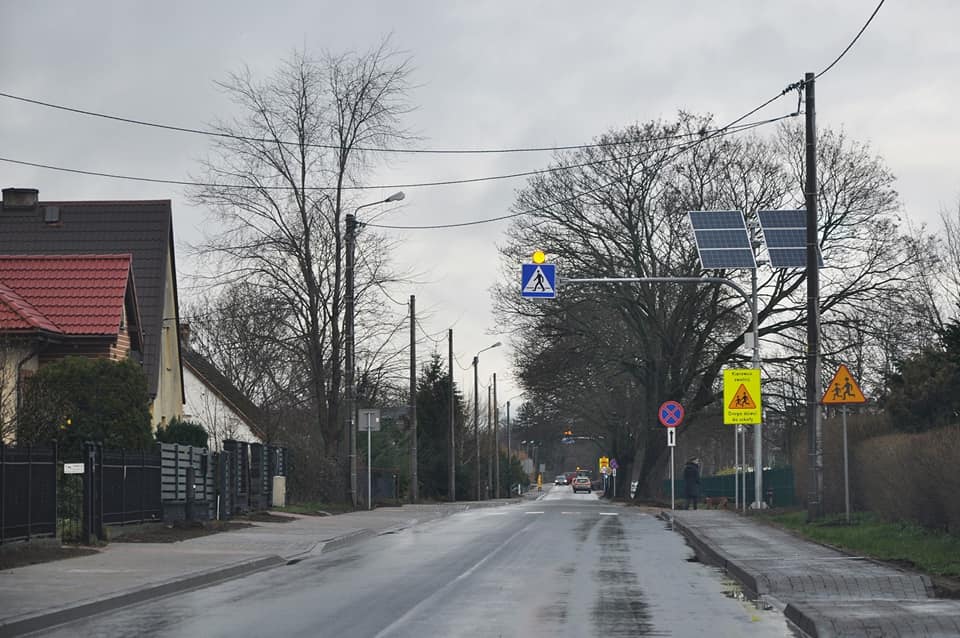 Droga powiatowa 1309G na odcinku od Kopaniewa do skrzyżowania w Łebieniu została dziś oddana do użytku.