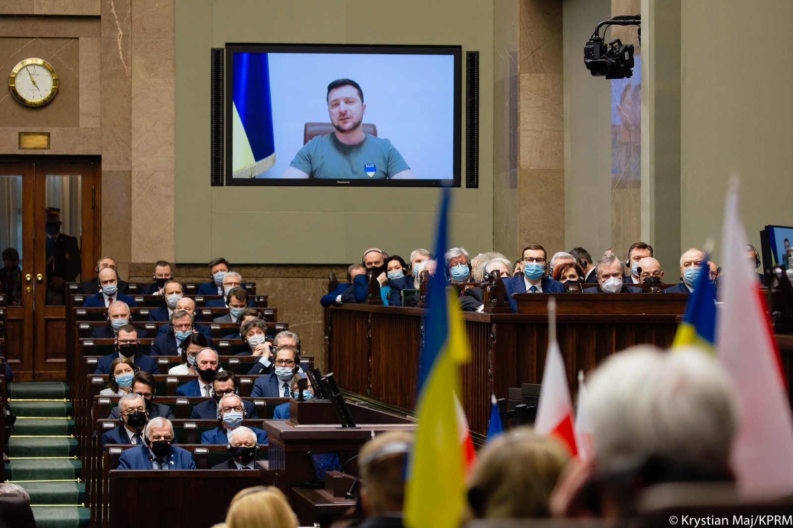 W Sejmie dziś odbyło się Uroczyste Zgromadzenie Posłów i Senatorów Rzeczypospolitej Polskiej, podczas którego transmitowane było wystąpienie prezydenta Ukrainy Wołodymyra Zełenskiego.