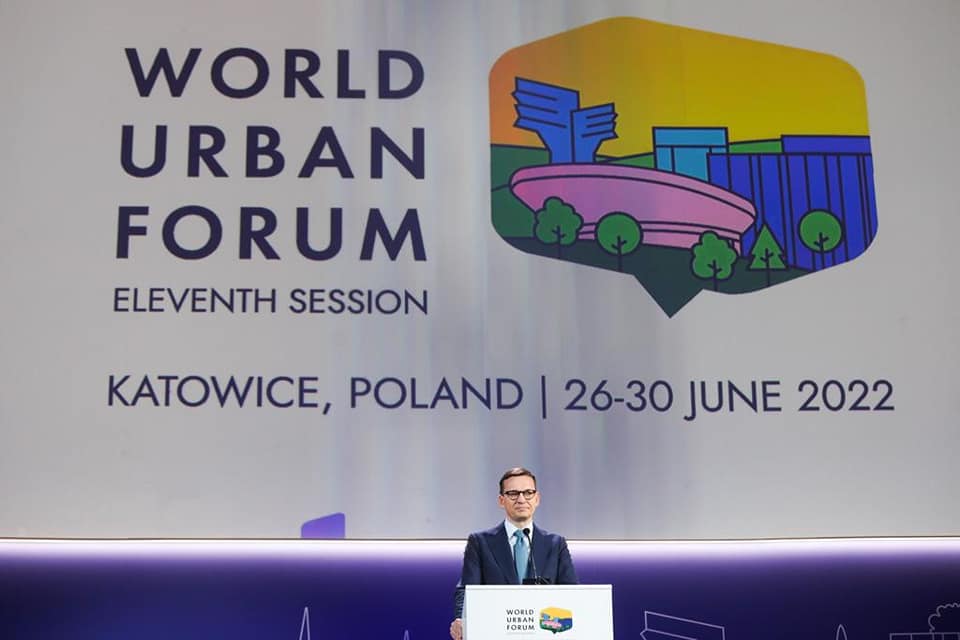 Rozpoczęło się 11 Światowe Forum Miejskie w Katowicach - WUF11. Zrównoważony rozwój jest niezwykle istotny w obliczu wyzwań związanych z ciągle zmieniającą się rolą miast. Dlatego konferencja ma na celu wypracowanie ciekawych pomysłów, innowacyjnych idei i projektów, które zaowocują lepszym życiem w miastach.